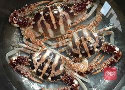 剁椒蒜蓉蒸红蟹的做法图解3