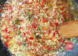 剁椒蒜蓉蒸红蟹的做法图解5