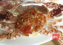 剁椒蒜蓉蒸红蟹的做法图解7