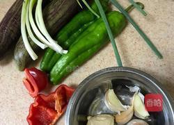 肥肉末烧茄子的做法图解2
