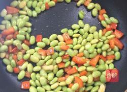 青豆炒红椒的做法图解3