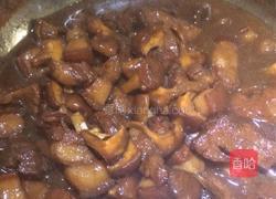 香菇红烧肉的做法图解9