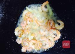 虾仁炒白瓜的做法图解7