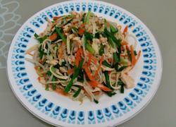 杂菜爆炒鸡脯肉丝