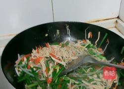 杂菜爆炒鸡脯肉丝的做法图解7