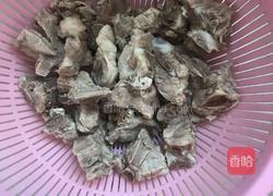 冬瓜排骨汤的做法图解1