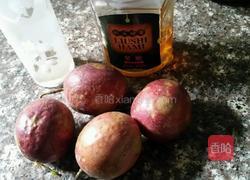 百香果蜜的做法图解1