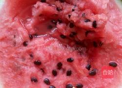 西瓜冰唇的做法图解1