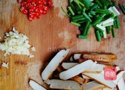 凉拌香干的做法图解2