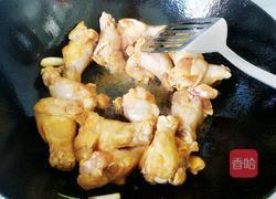 鸡翅根炖毛豆的做法图解3