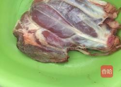 白切牛肉的做法图解1