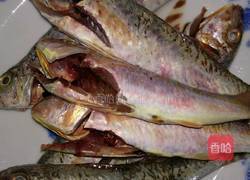 爆炒小海鱼的做法图解1