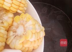 白萝卜玉米排骨汤的做法图解7