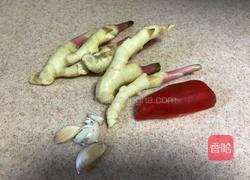 凉拌仔姜的做法图解1