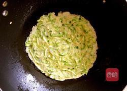 西葫芦鸡蛋软饼的做法图解7