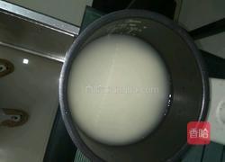 土豆腊肠焖饭的做法图解1