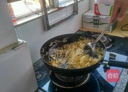 炒绿豆芽的做法图解8