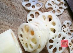 酸甜莲菜的做法图解2