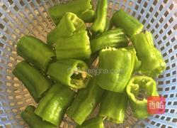 虎皮海椒的做法图解1
