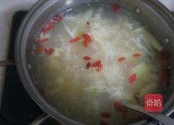 鸡蛋枸杞汤的做法图解3