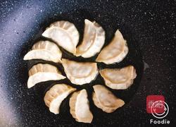 抱蛋煎饺的做法图解4