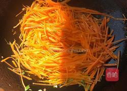 胡萝卜丝炒鸡蛋的做法图解4