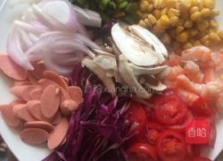 香肠披萨的做法图解2