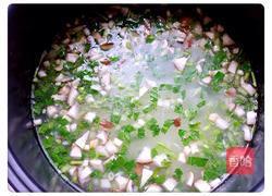 蔬菜海鲜粥的做法图解3