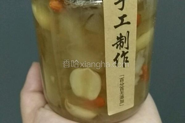 银耳莲子羹