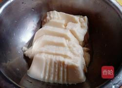鸡蛋豆腐羹的做法图解1