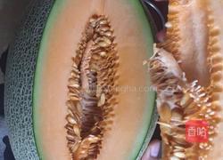 鲨鱼嘴哈蜜瓜的做法图解4