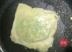 韭菜鸡蛋馅儿小馅饼的做法图解6
