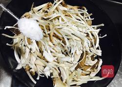 鸡纵菌油的做法图解5