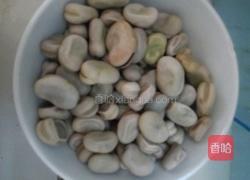 韭菜胡豆（蚕豆）的做法图解1