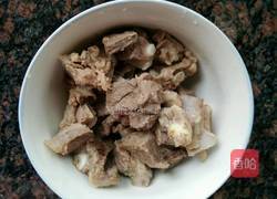 山药木耳排骨汤的做法图解3