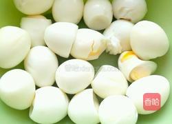 虎皮可乐鹌鹑蛋的做法图解1