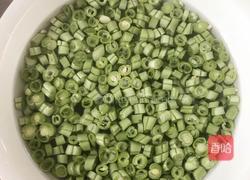 肉末芸豆橄榄菜的做法图解3
