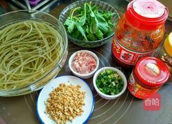 肉末酸辣粉的做法图解1