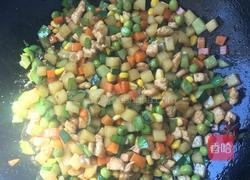 鸡丁大杂烩的做法图解8