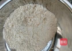 快手死面饼的做法图解1