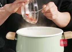 美容养颜气色好 桂花红枣银耳雪梨汤的做法图解13