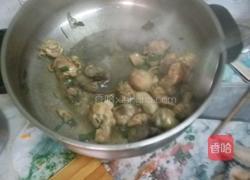 鸡大腿鸡肝炖粉条的做法图解9