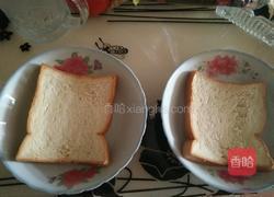 微波炉吐司披萨的做法图解1