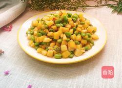 土豆丁炒毛豆子的做法图解7