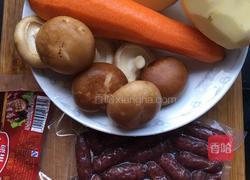 肉枣肠香菇焖饭的做法图解1