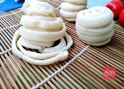 盘丝花卷的做法图解1