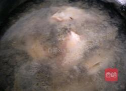 如何做出营养奶白的鲫鱼汤的做法图解4