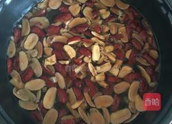 自制枣泥馅的做法图解1