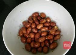 凉拌皮蛋的做法图解1