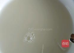 愤怒的小鸡肉包子的做法图解2